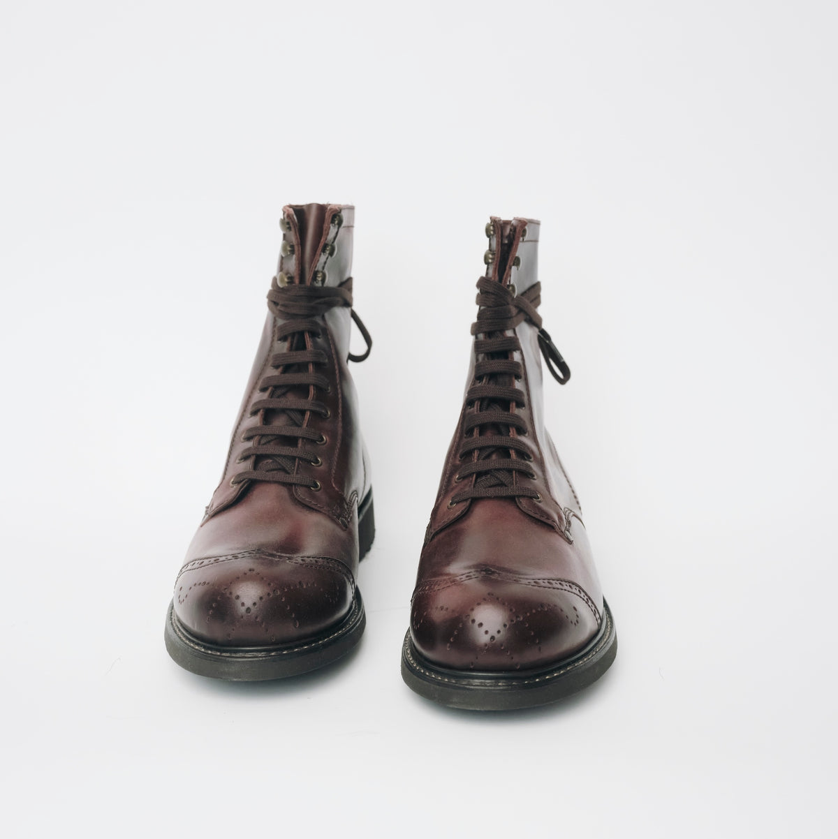 Bum Society Pacifist Hunter Brogue boot Dandy Brown front view color:dandy brown 