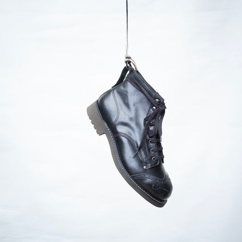 Bum Society Pathfinder Brogue boot Shiny Black hanging view color:shiny black