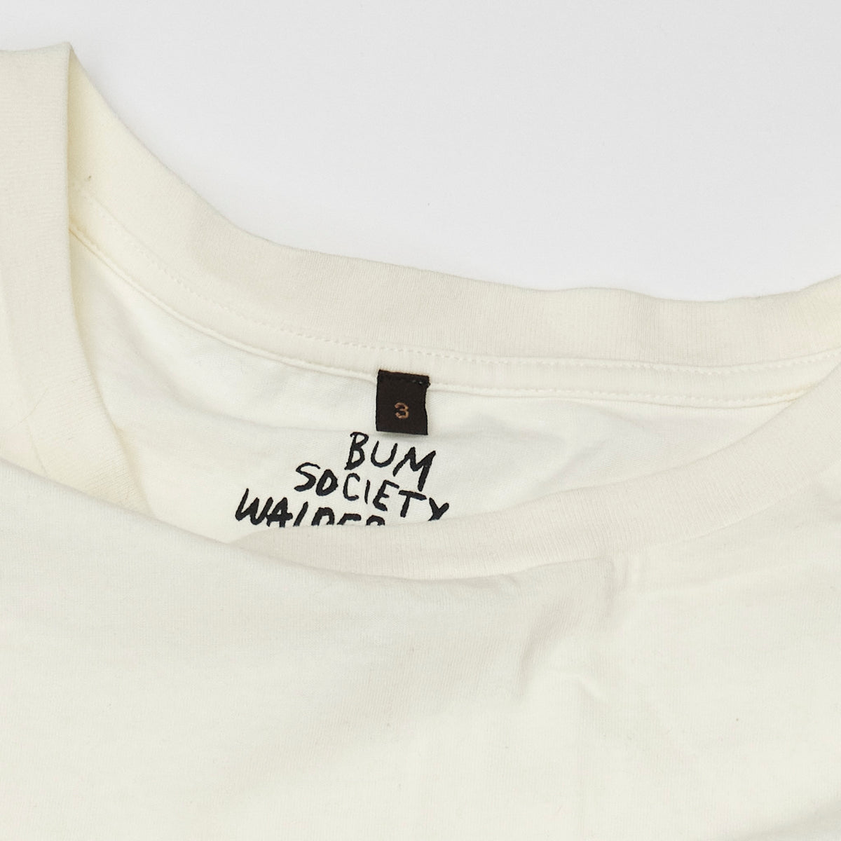 Waldersten x Bum Society original art work neck print color:snow
