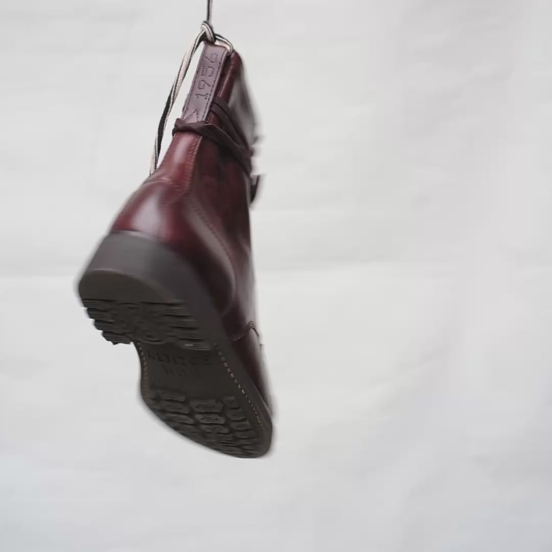 Bum Society Pacifist Hunter Brogue boot Dandy Brown spinning view color:dandy brown 